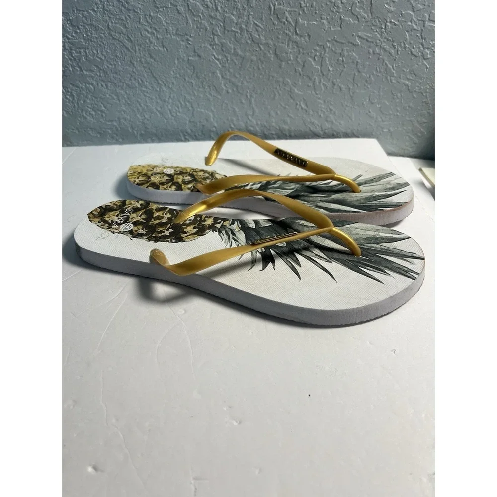 Samba sol Womens‎ Beach Flip Flops Pineapple Size 11-12